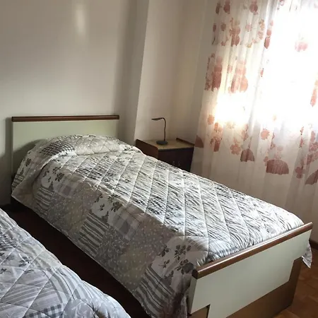 Valentina Dolomiti Holiday home *